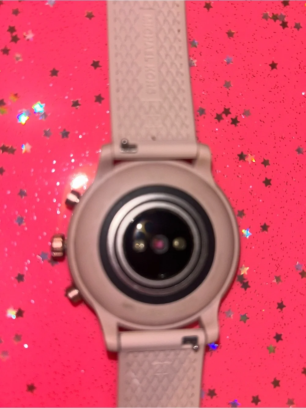 Michael Kors Smartwatch with Light Beige Silicone Strap and Rose Gold Case